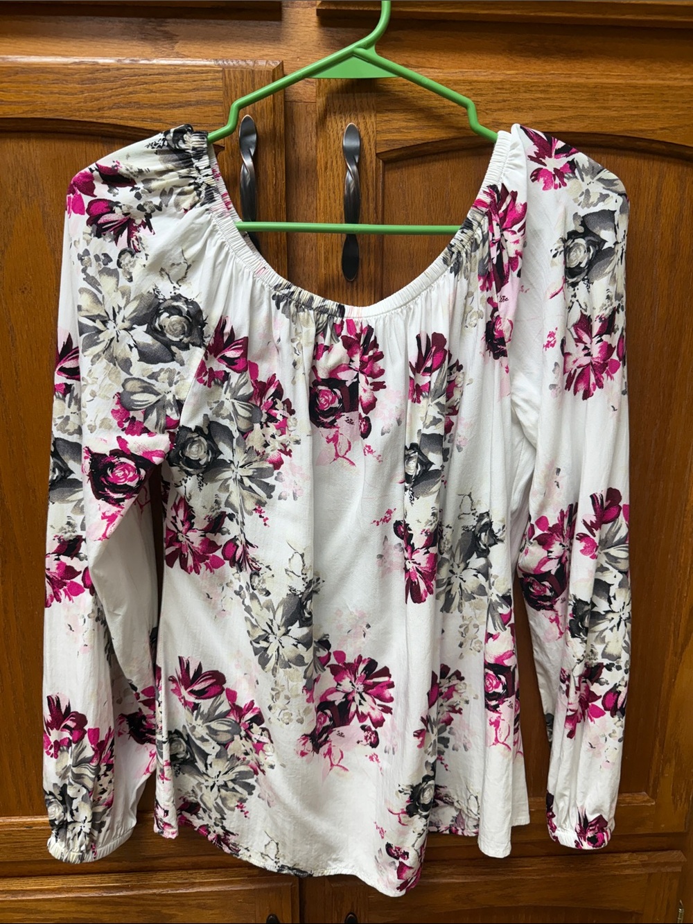 White House Black Market White Floral Off-Shoulder Blouse with Pink Accents